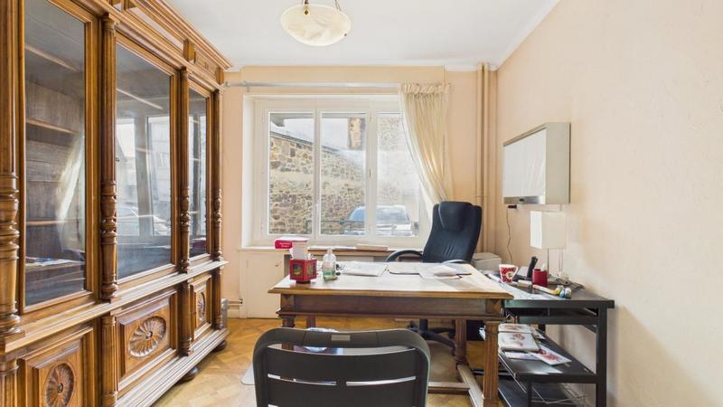 Local d'activité / Entrepôt - 105 m² - 7 pièces