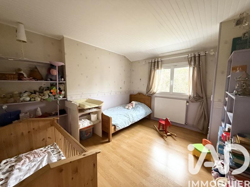 Maison - 323 m² - 9 pièces