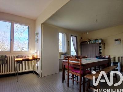 Maison - 131 m² - 7 pièces