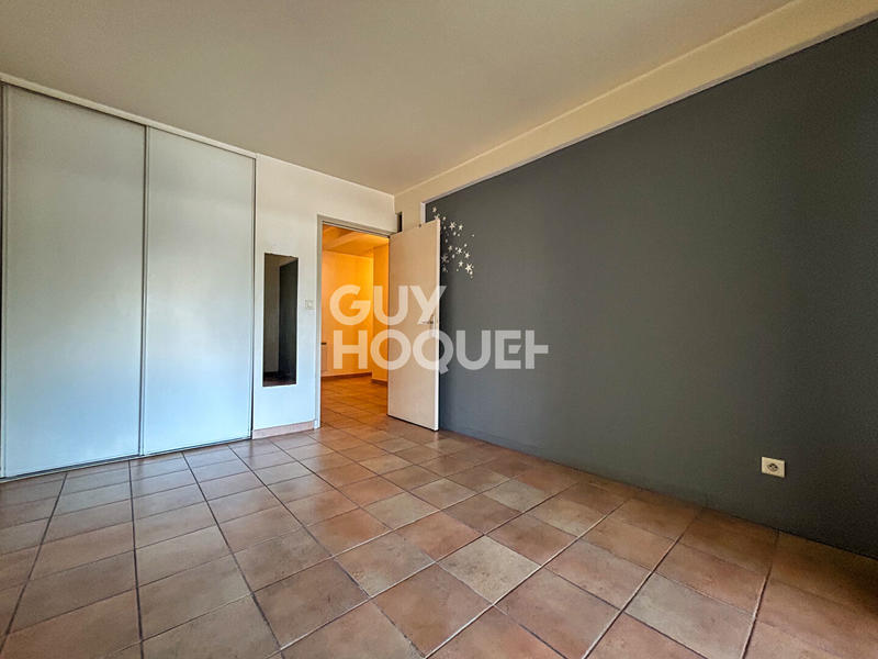 Appartement - 91 m² - 3 pièces