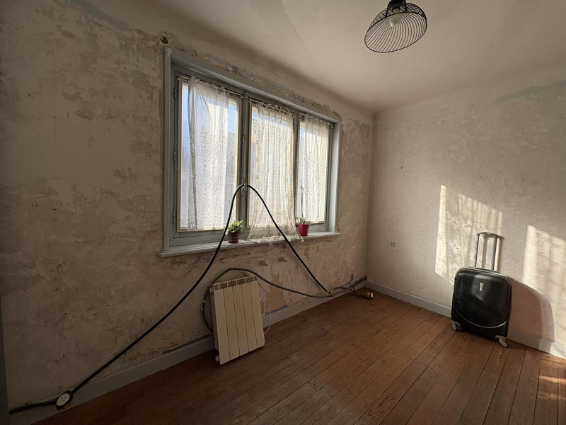 Maison - 95 m² - 4 pièces