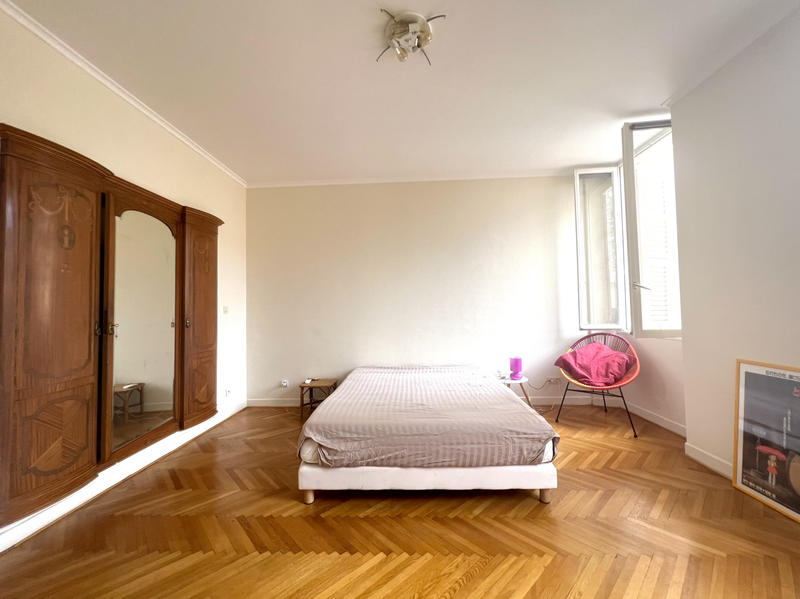 Appartement - 61 m² - 2 pièces