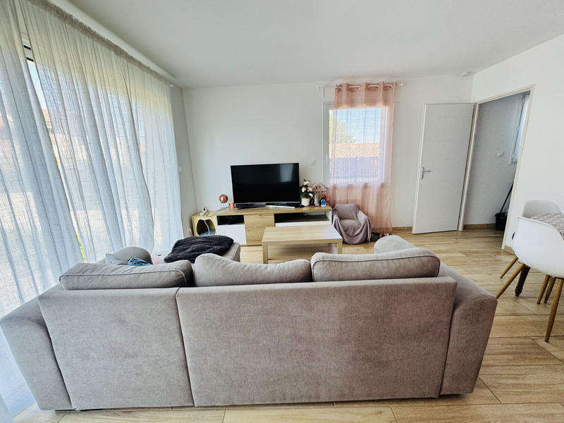 Maison - 92 m² - 4 pièces