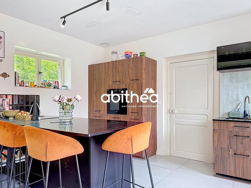 Maison - 163 m² - 6 pièces