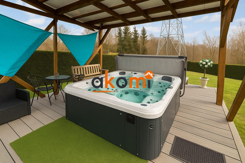 Maison traditionnelle - 241 m² - 10 pièces