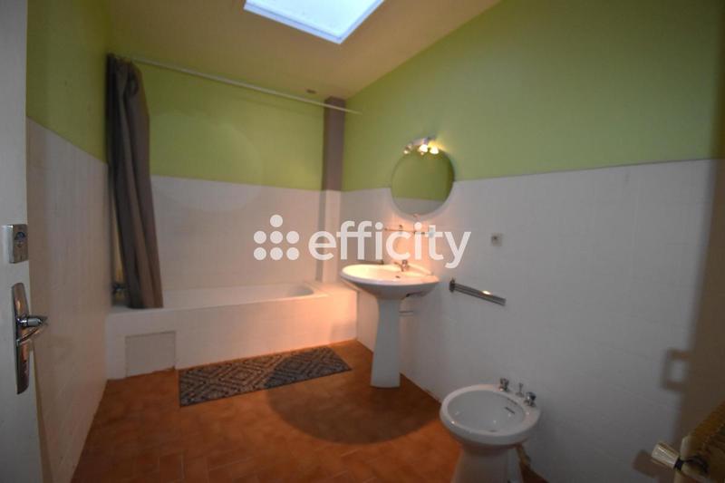 Pavillon - 83 m² - 4 pièces