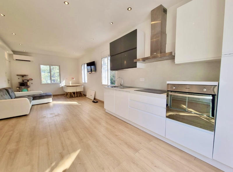 Villa - 140 m² - 5 pièces