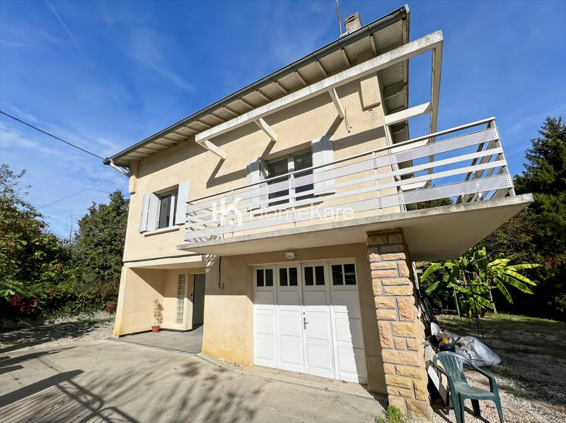 Maison - 200 m² - 5 pièces