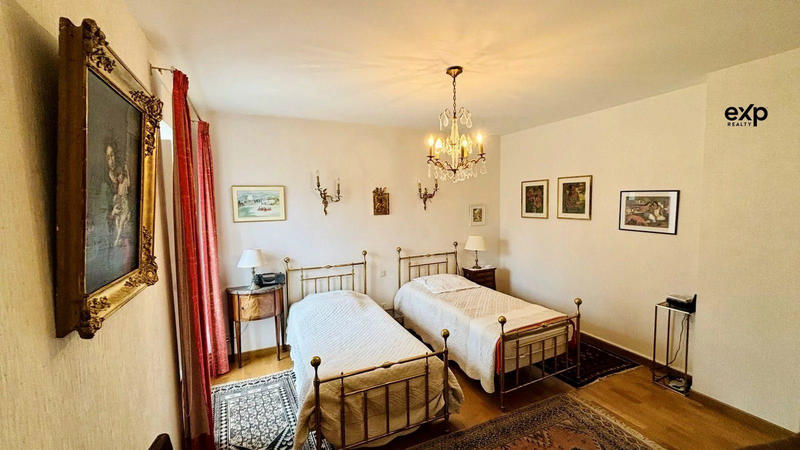 Duplex - 179 m² - 6 pièces