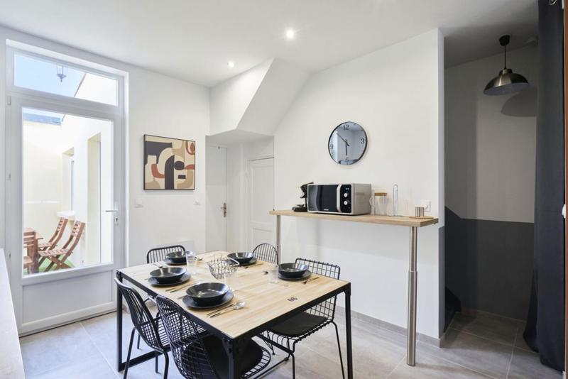 Maison - 87 m² - 6 pièces
