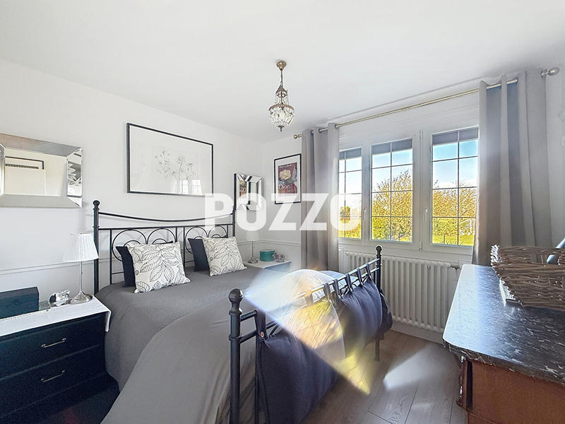 Maison - 125 m² - 5 pièces