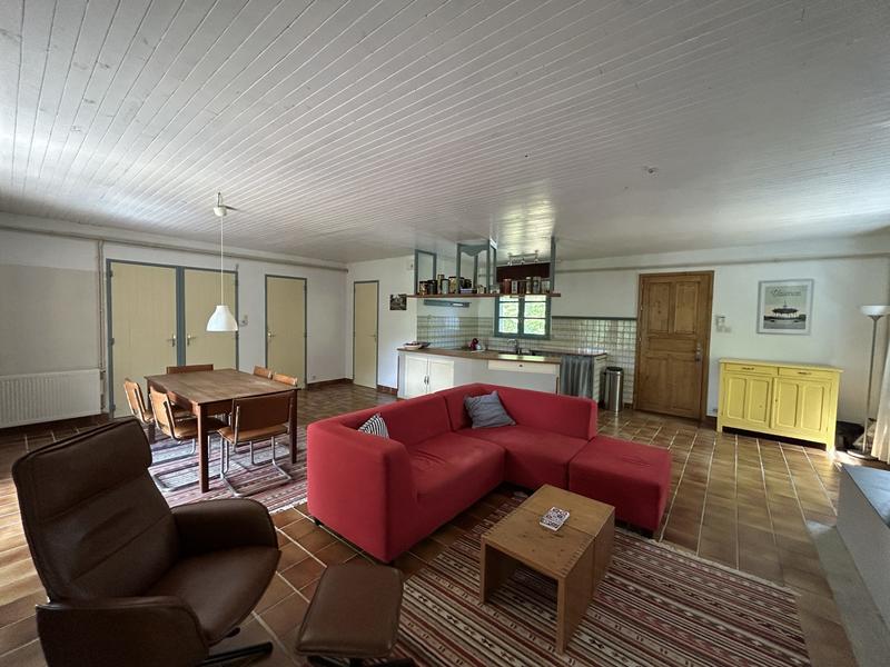 Maison - 110 m² - 4 pièces