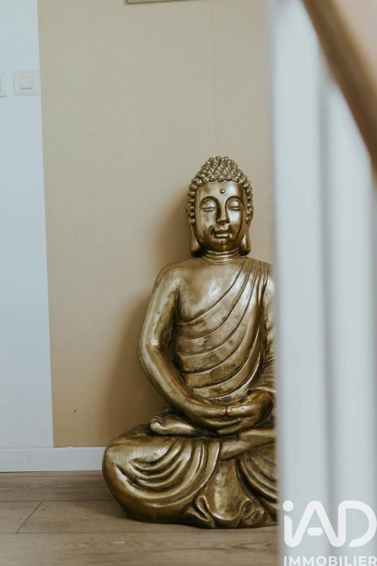 Maison - 210 m² - 9 pièces