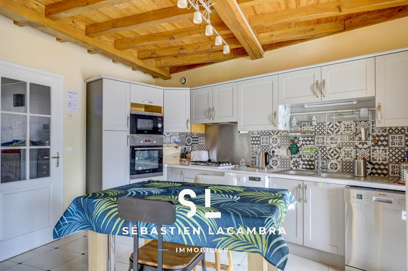 Maison de village - 178 m² - 8 pièces