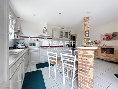 Maison - 103 m² - 4 pièces