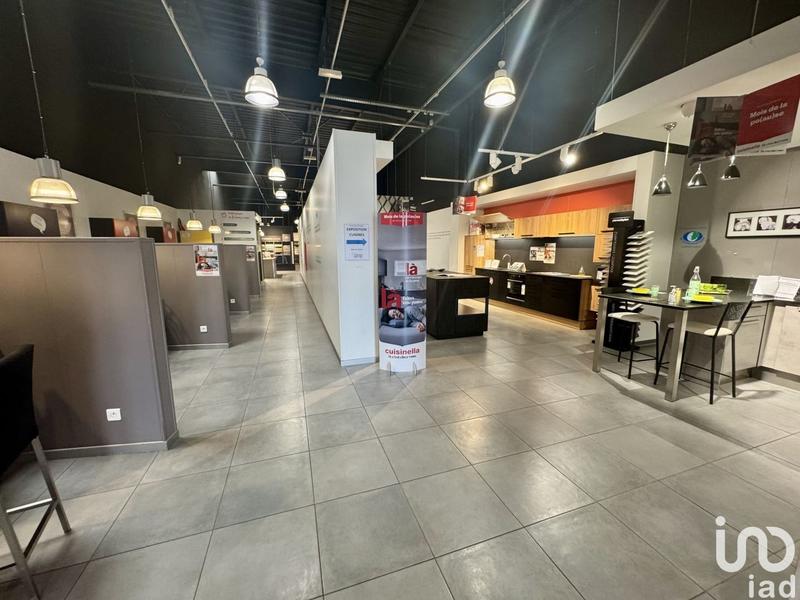 Local commercial - 426 m²