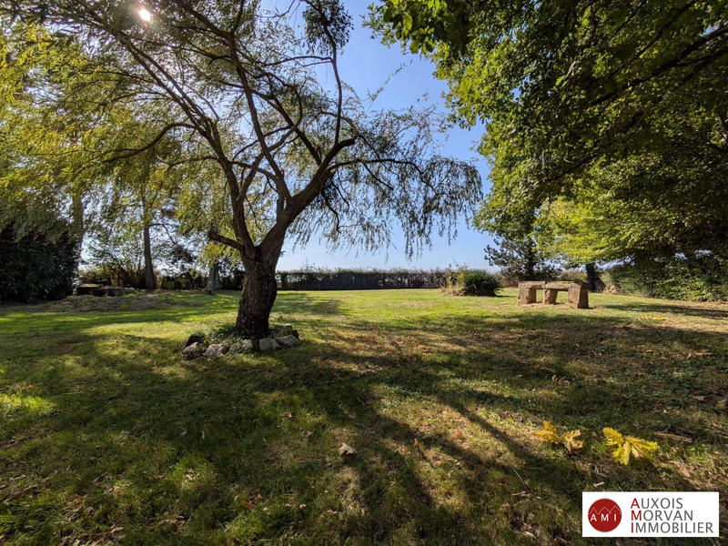 Maison - 100 m² - 10 pièces