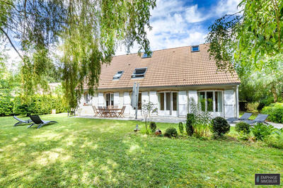 Maison contemporaine - 190 m² - 7 pièces