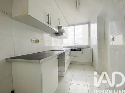 Appartement - 64 m² - 4 pièces