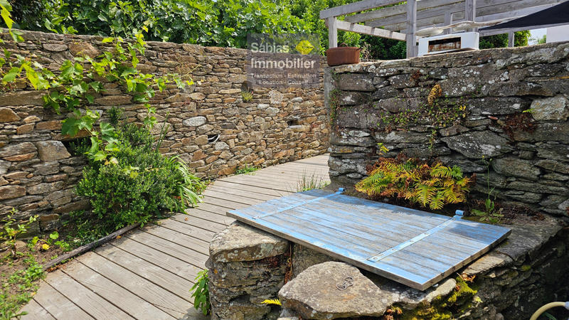 Maison - 198 m² - 11 pièces