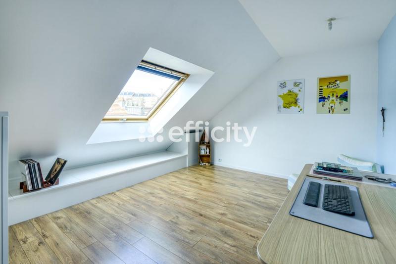 Maison - 170 m² - 7 pièces