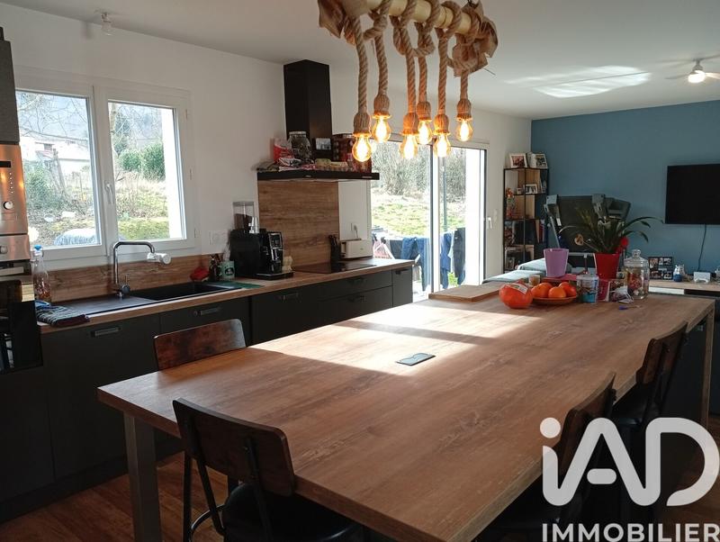 Maison - 100 m² - 4 pièces