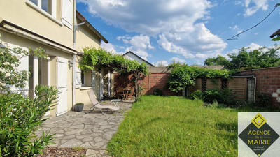 Maison - 165 m² - 8 pièces