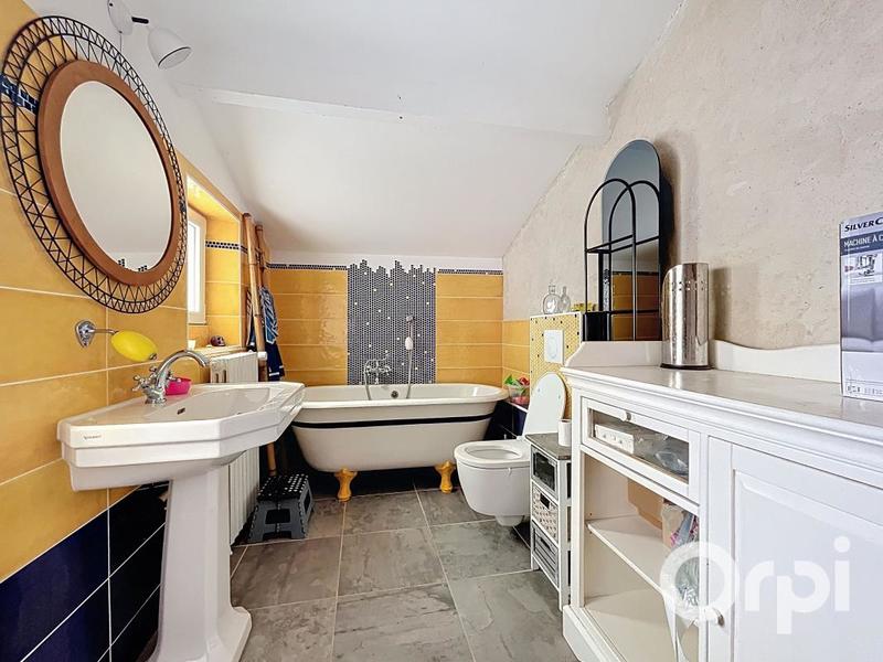 Maison - 96 m² - 4 pièces