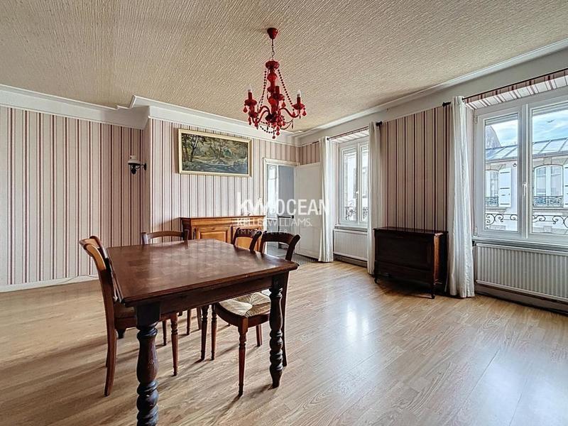 Maison de ville - 115 m² - 6 pièces