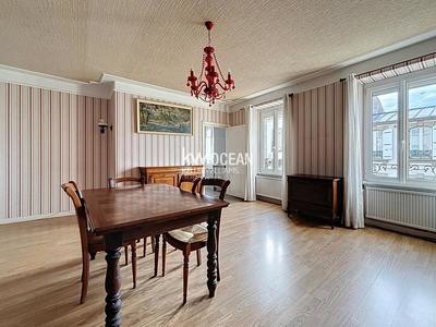 Maison de ville - 115 m² - 6 pièces