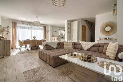 Maison - 140 m² - 6 pièces