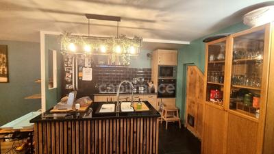 Maison de ville - 121 m² - 4 pièces