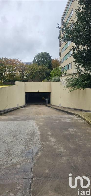 Parking - 14 m²