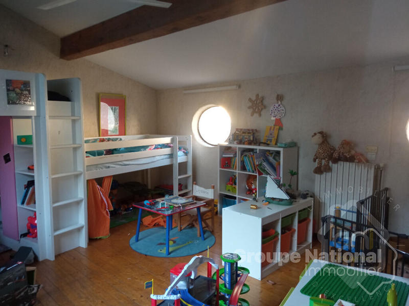 Maison - 159 m² - 5 pièces