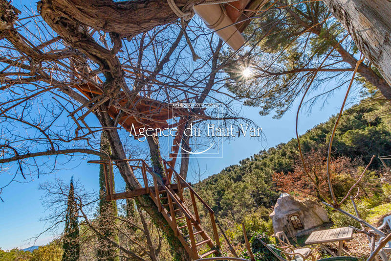 Villa - 175 m² - 6 pièces