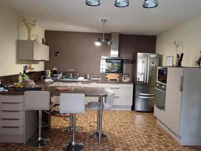 Maison - 169 m² - 5 pièces