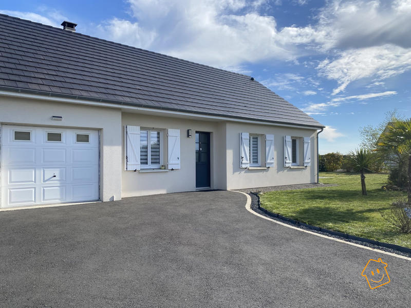 Maison - 90 m² - 4 pièces