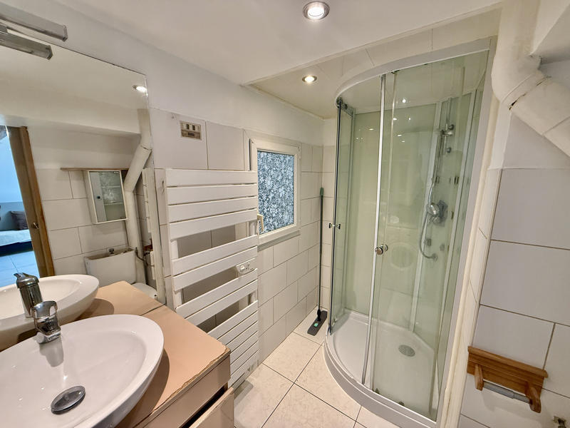 Appartement - 60 m² - 2 pièces