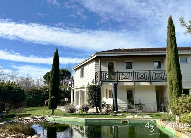 Maison - 150 m² - 5 pièces