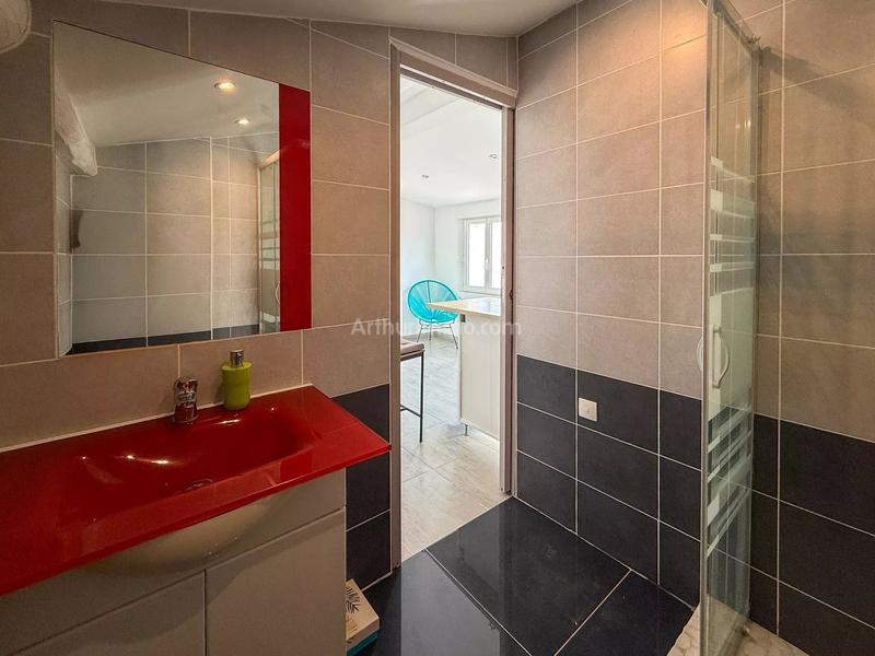 Appartement - 30 m² - 2 pièces