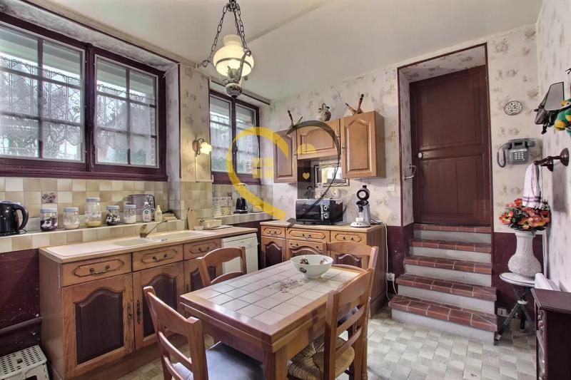 Maison de village - 80 m² - 3 pièces