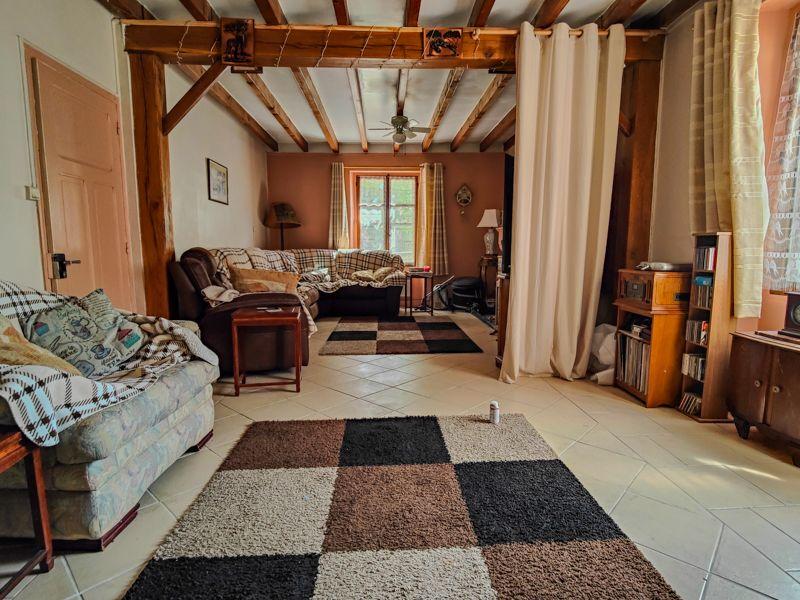 Maison - 308 m² - 13 pièces