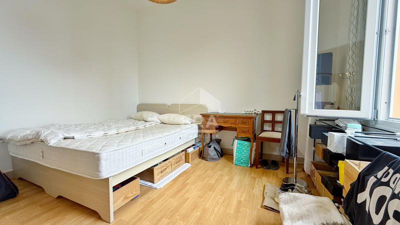 Appartement - 95 m² - 5 pièces