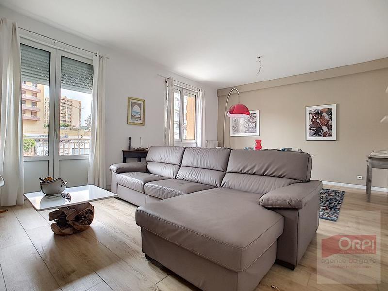 Appartement - 83 m² - 3 pièces