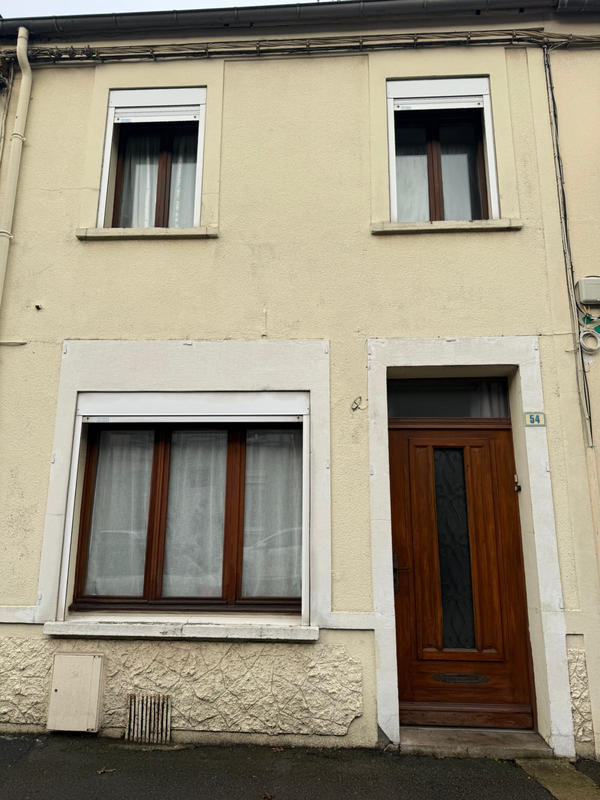 Maison - 95 m² - 6 pièces
