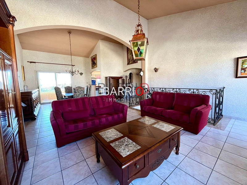 Maison - 157 m² - 5 pièces