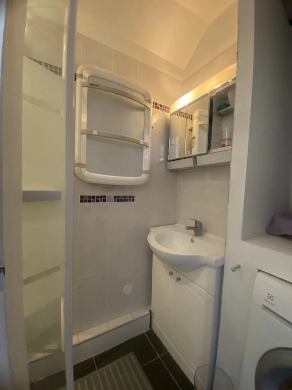 Appartement - 84 m² - 1 pièce