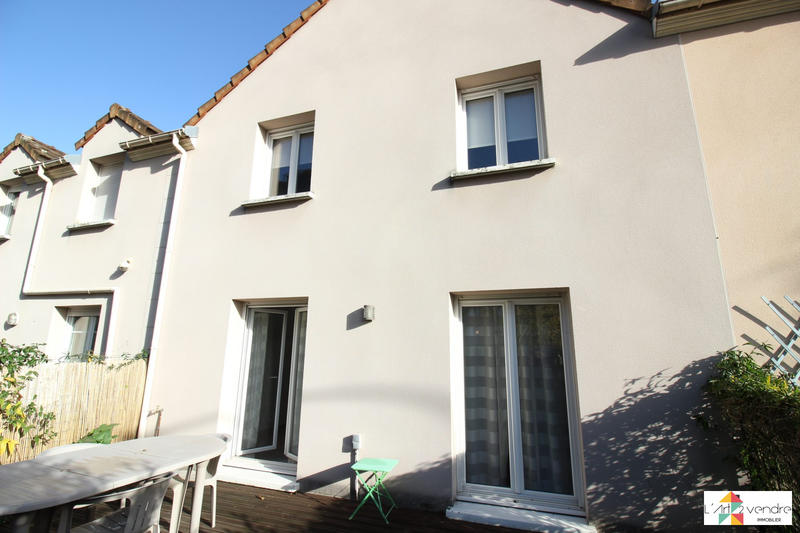 Maison - 84 m² - 5 pièces