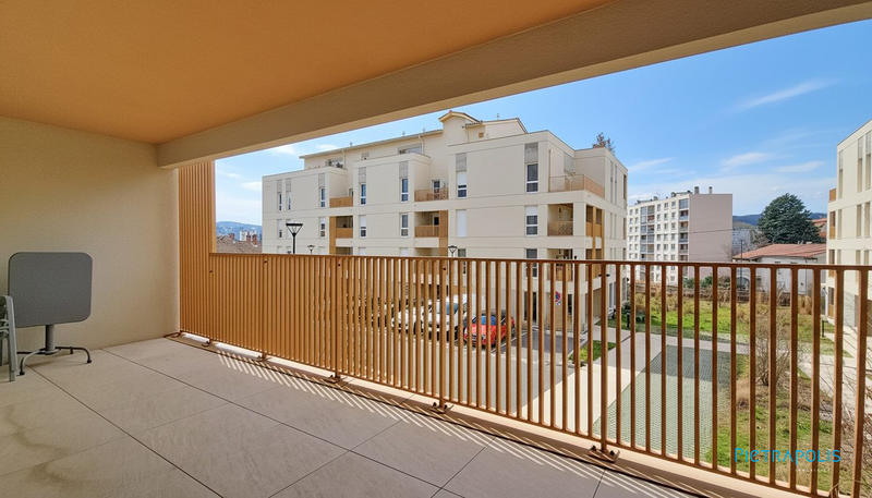 Appartement - 84 m² - 4 pièces