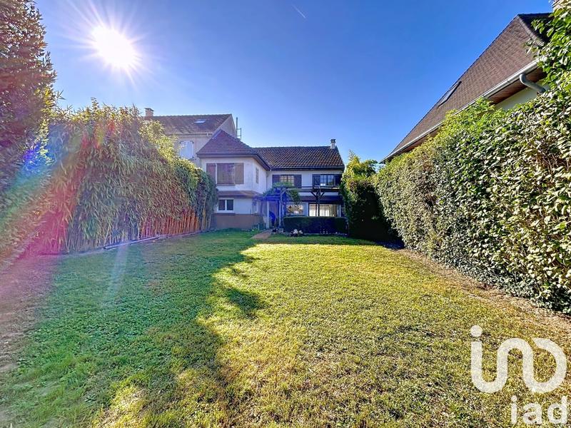 Maison - 128 m² - 6 pièces